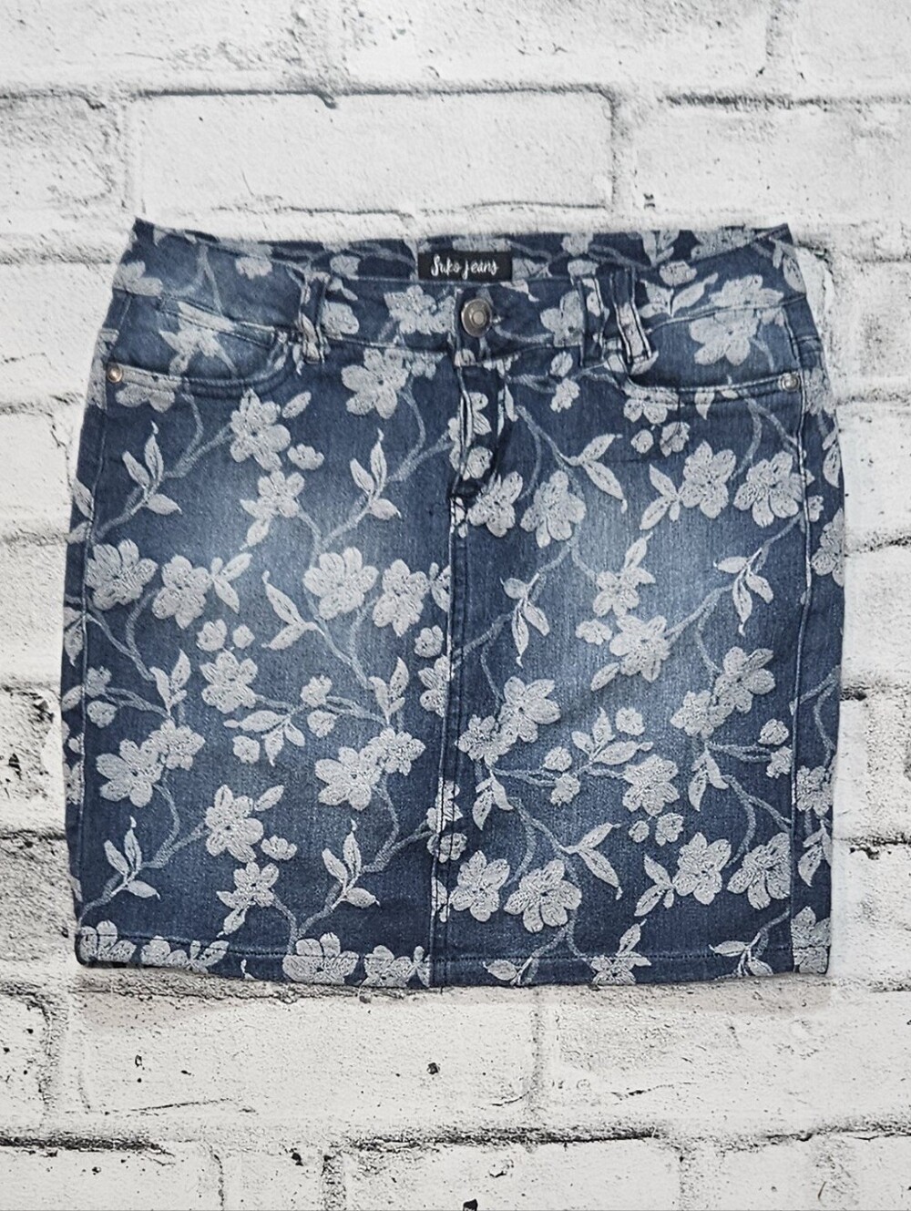Suko Jeans Floral Denim Mini Skirt Size 2 Blue White Stretch Jean Skirt - Picture 2 of 10